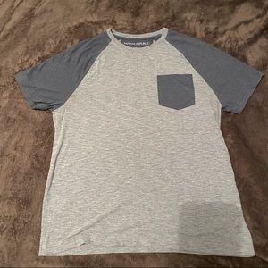 BANANA REPUBLIC Vintage Front Pocket Gray & Blue Short Sleeve Tee Shirt Sz Large